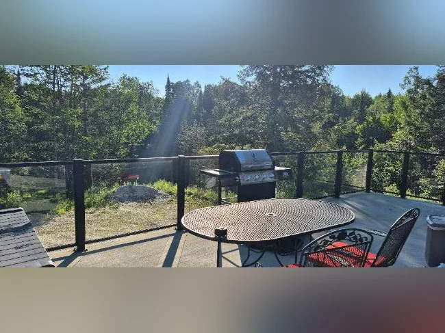Maison à louer long terme ou chalet à louer 30 jours thumbnail 2