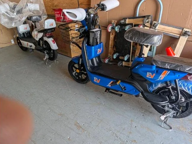 2026 ⚡️⚡️ SCOOTER / VÉLO ÉLECTRIQUE HAUT DE GAMME À VENDRE ⚡️ thumbnail 9