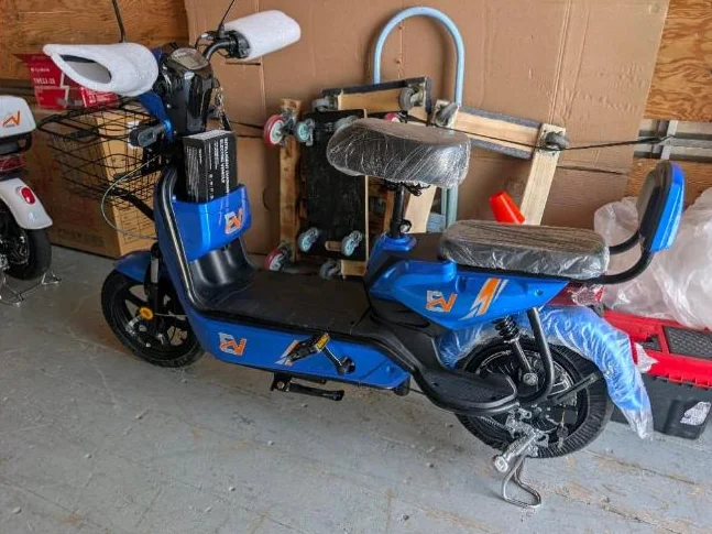 2026 ⚡️⚡️ SCOOTER / VÉLO ÉLECTRIQUE HAUT DE GAMME À VENDRE ⚡️ thumbnail 6