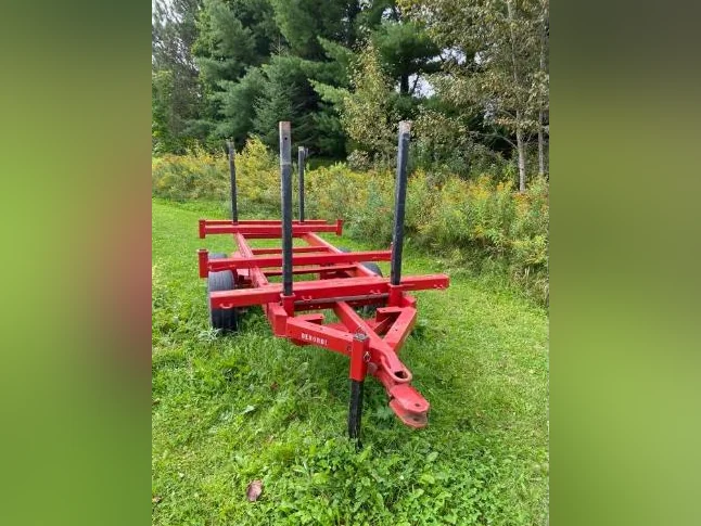 Remorque trailer à bois