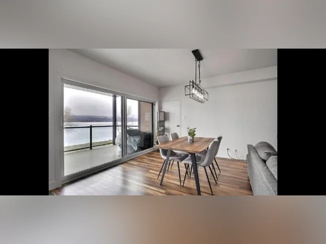 Magnifique condo sur le lac william thumbnail 2
