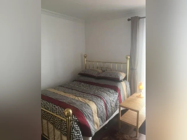 Chambre à louer pour travailleur thumbnail 3