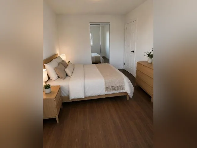 *** 2 MOIS GRATUIT *** 4½ Rénové JARDIN PRIVÉ et 5 électro ROSEMONT thumbnail 7