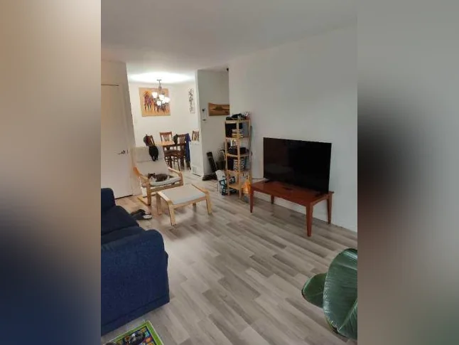 🏡 GRAND 5 ½ RÉNOVÉ au 2e et dernier étage (pas de voisin au-dessus) – SAINTE-FOY | 1 675 $/MOIS thumbnail 3