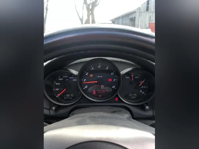 Porsche Boxter thumbnail 4