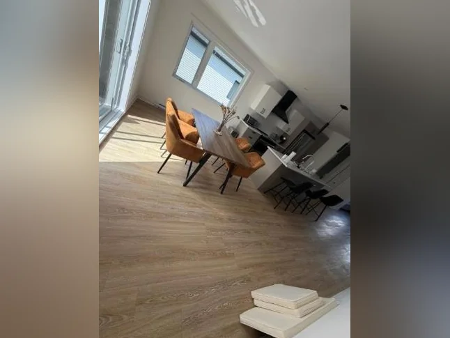 1 mois gratuit** Appartement à louer dernier étage grand 5 1/2 a internet inclus thumbnail 2