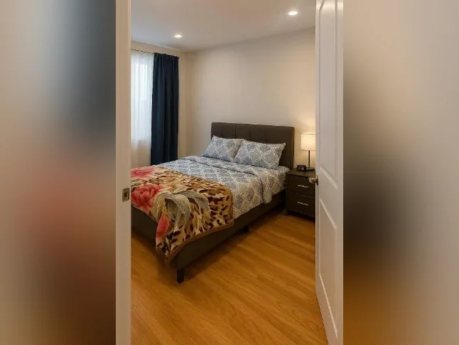 3 bedroom apartment thumbnail 5