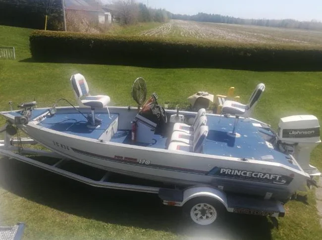 Bateau princecraft 170