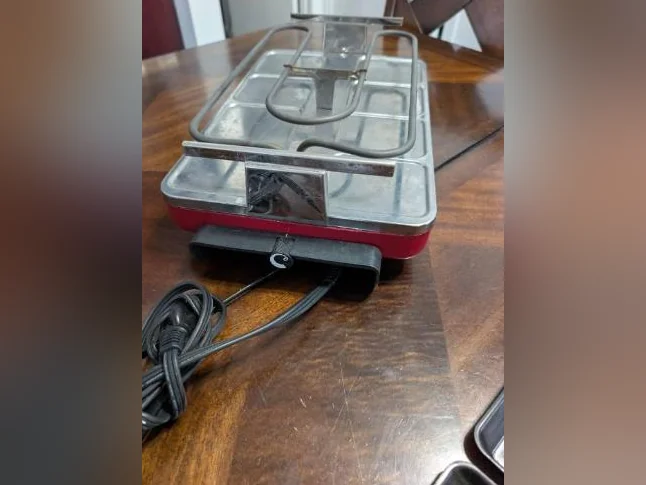 Grille a raclette / Raclette grill