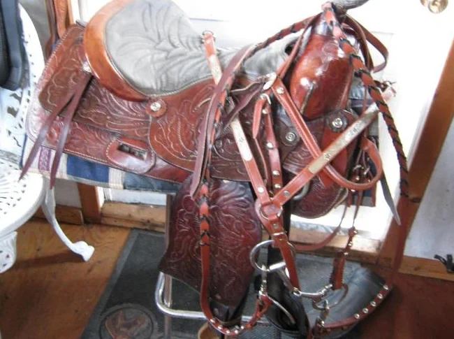 Super bonnes et belles selles western usagées thumbnail 9
