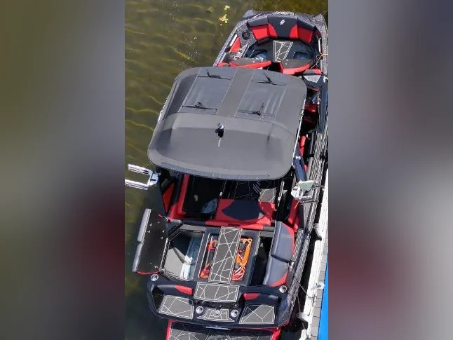 Bateau de Wake Surf Tigé ATX 20 Type S 2022   *** ENCORE SOUS GARANTIE JUSQU’EN 2027 ET AUCUNE TAXE *** thumbnail 6