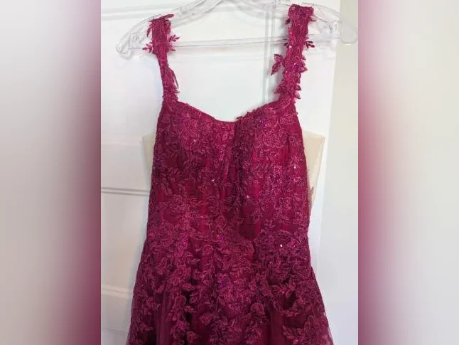 Robe de bal thumbnail 3