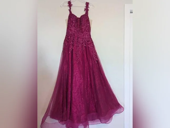 Robe de bal thumbnail 2
