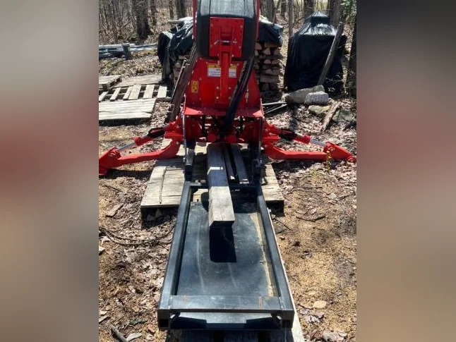 Tracteur compact Kioti CK2610 thumbnail 7