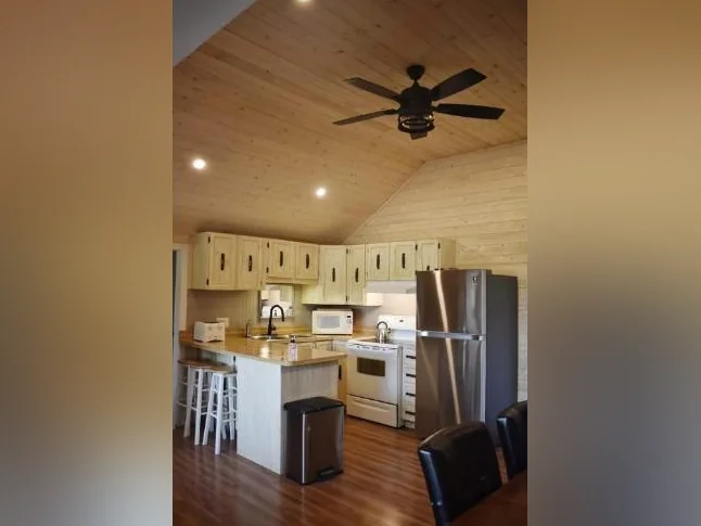 Disponible Location du chalet Le Shack Des Piles Shawinigan thumbnail 3