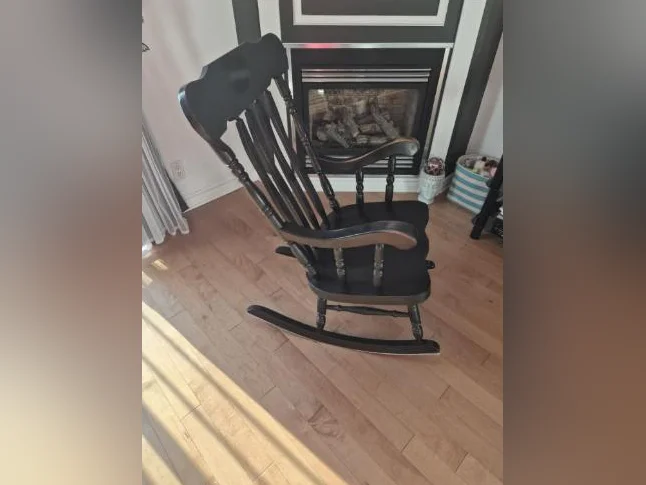Chaise Bercante Fabrication Québécoise thumbnail 2