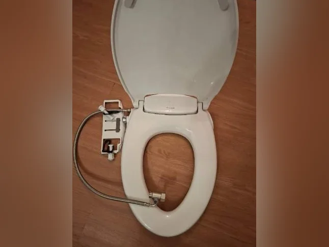 bidet et appui bras pour toilette thumbnail 2