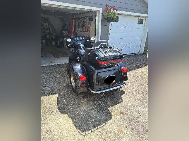 harley-davidson tri glide 2018 thumbnail 3