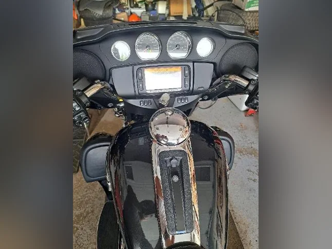 harley-davidson tri glide 2018 thumbnail 6