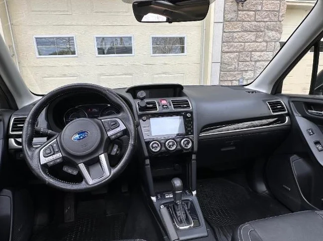 2017 Subaru Forester  2.0XT  a vendre thumbnail 8