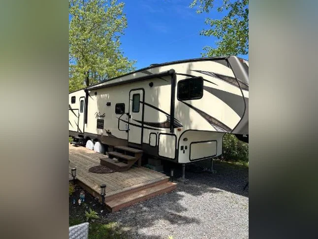 Fifth Wheel Volante 2017 - 31HB thumbnail 2