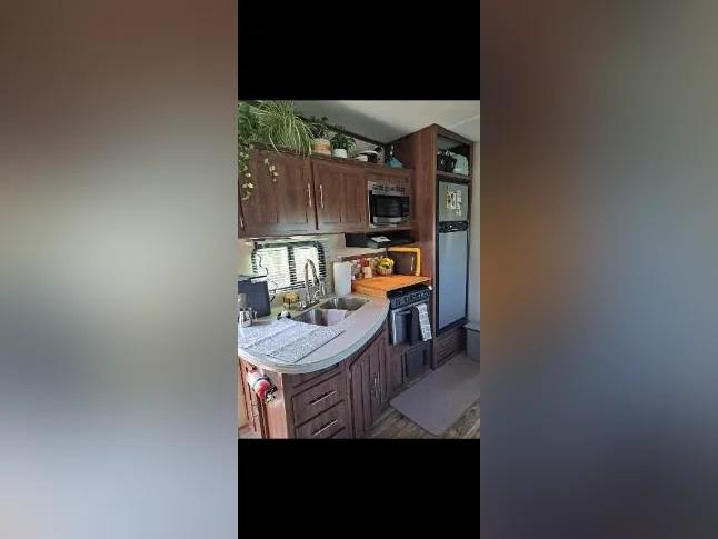Fifth Wheel Volante 2017 - 31HB thumbnail 8