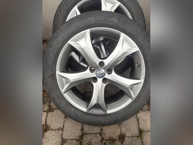 4 mags Toyota Venza 20 pouces thumbnail 5