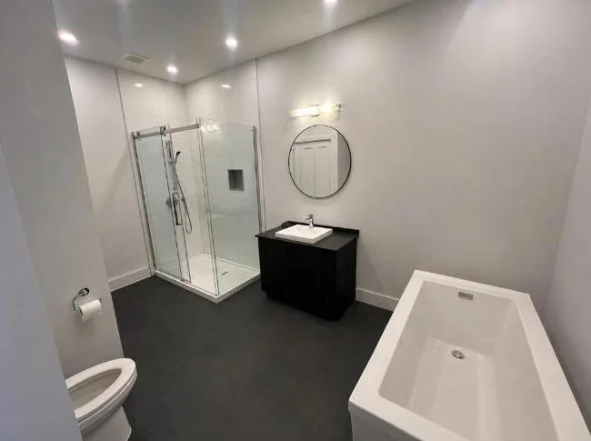 Un mois gratuit - Appartement de luxe de 2 chambres et 1 salle de bain thumbnail 9