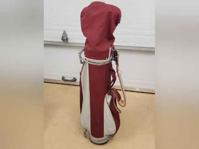 Sacs de golf gaucher pour dame avec chariot thumbnail 2