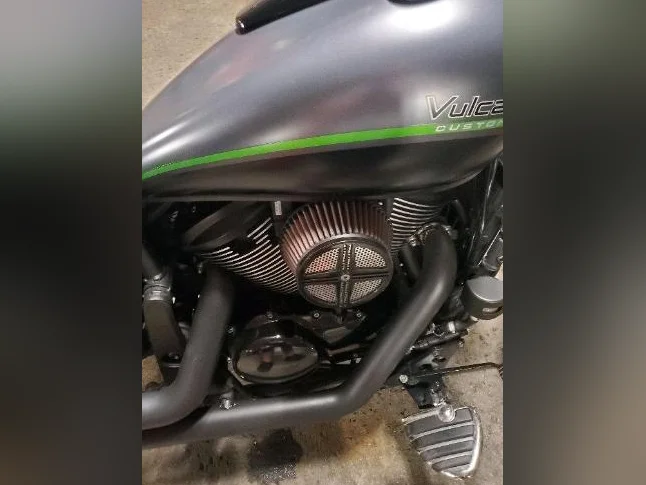 Vulcan 900 Custom thumbnail 2