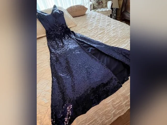 Robes de graduation ou autre occasion thumbnail 3
