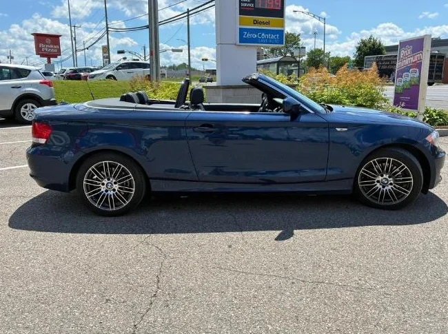 BMW 128i convertible 2011 thumbnail 6