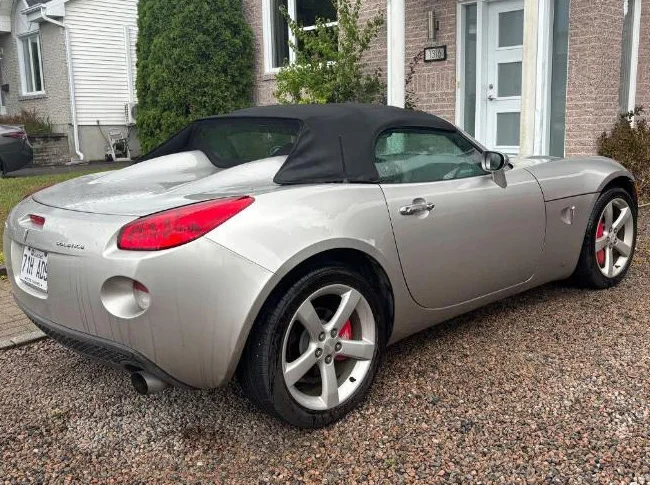 Pontiac solstice thumbnail 5