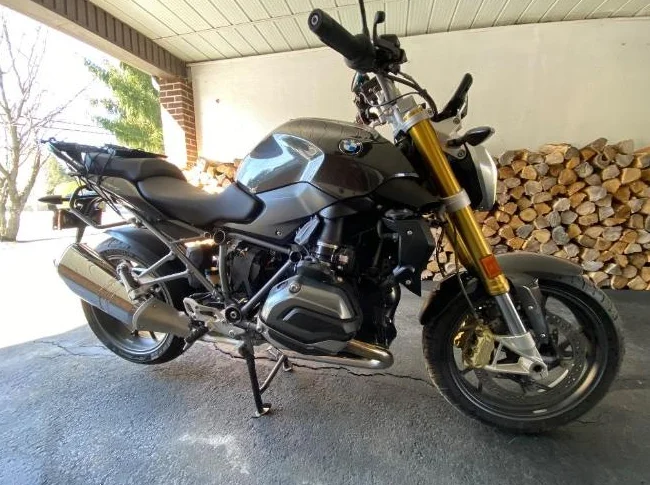 2017 BMW R1200R 4500km thumbnail 9