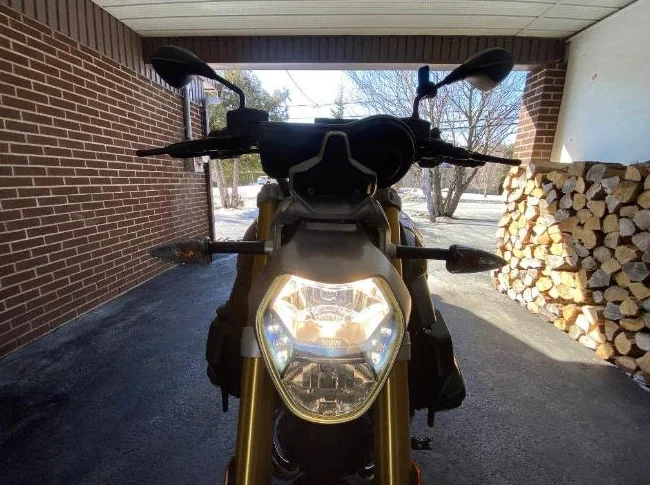 2017 BMW R1200R 4500km thumbnail 3