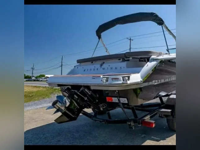 Four winns H1 2023 4.5l thumbnail 5