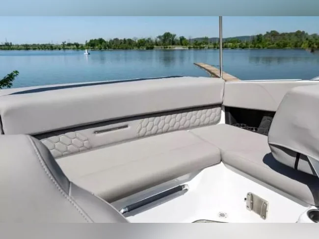 Four winns H1 2023 4.5l thumbnail 4