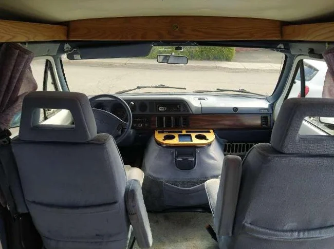 Véhicule Récréatif camping car thumbnail 2