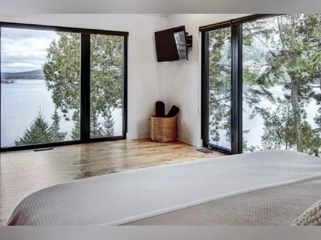 Chalet à louer luxueux sur le lac Ouareau thumbnail 5