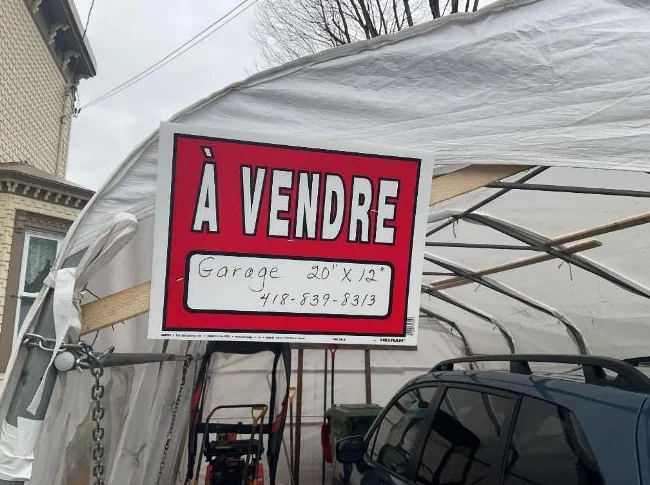 Abri d'auto pour l'hiver