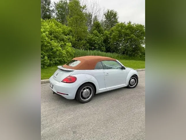 Volkswagen Beetle décapotable thumbnail 2