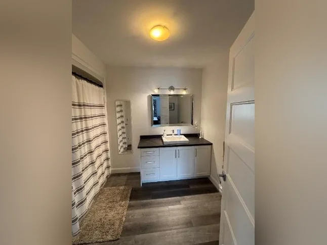 Logement 4 1/2 très lumineux à Mont Tremblant thumbnail 8