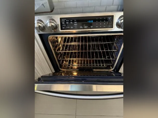 Cuisinière à induction thumbnail 3