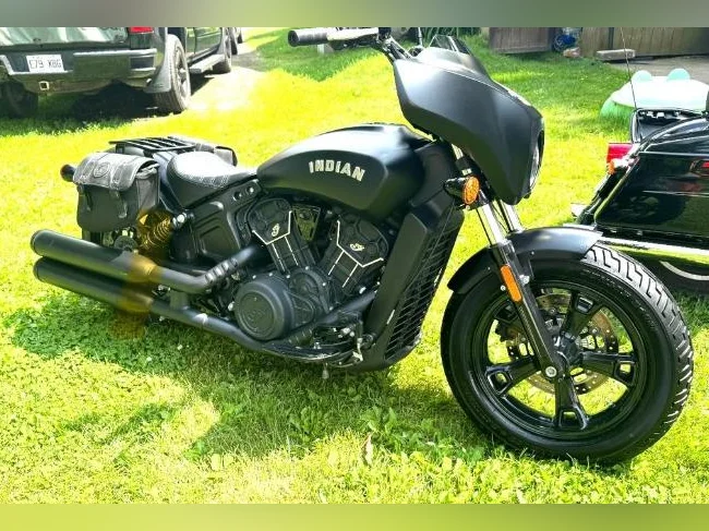 Indian Scout Bobber 2021 thumbnail 2
