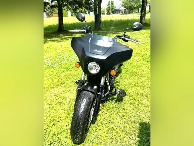 Indian Scout Bobber 2021 thumbnail 3