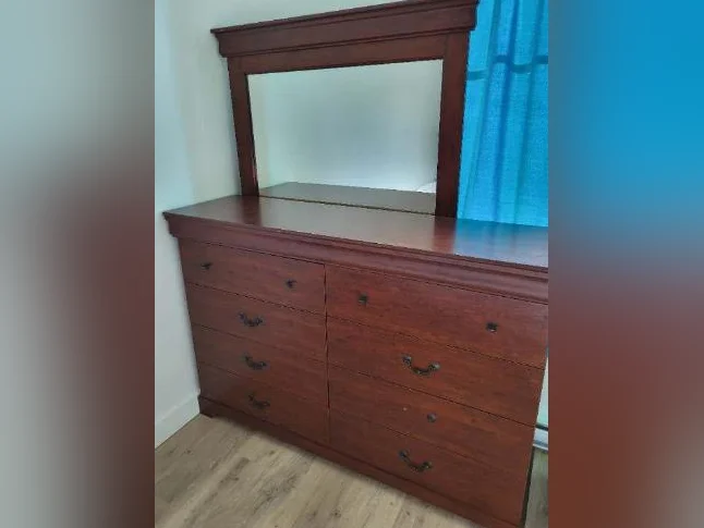 Commode 8 tiroirs