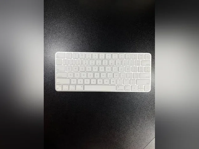 iMac 24 pouces 2021 M1 thumbnail 3