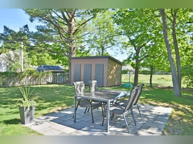 Ville de Québec, 4 1/2 spacieux à Ste-foy, cour arrière privée avec terrasse