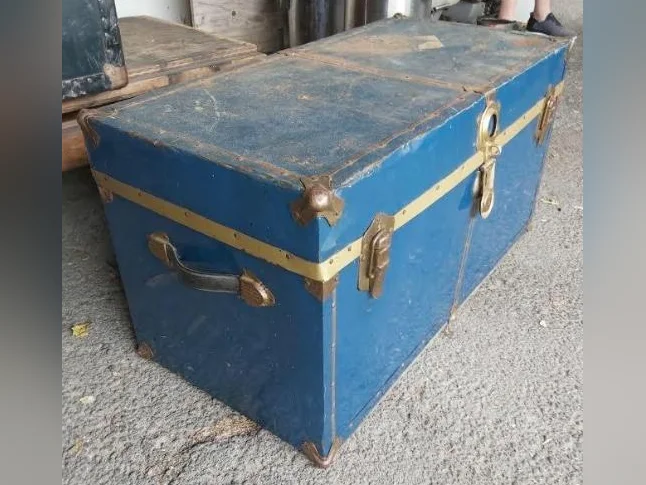 VIEUX COFFRE ANTIQUE thumbnail 3