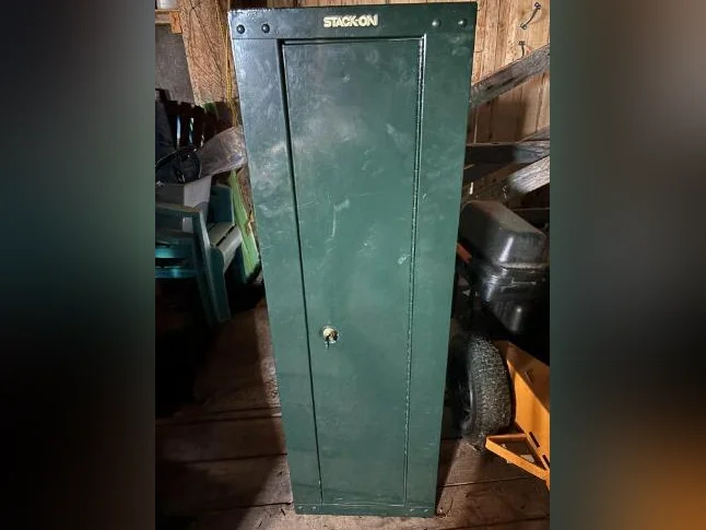Armoire